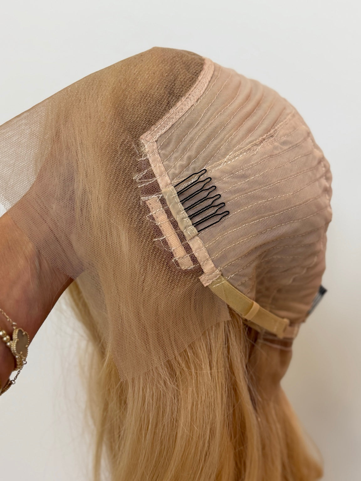Monica interior side comb